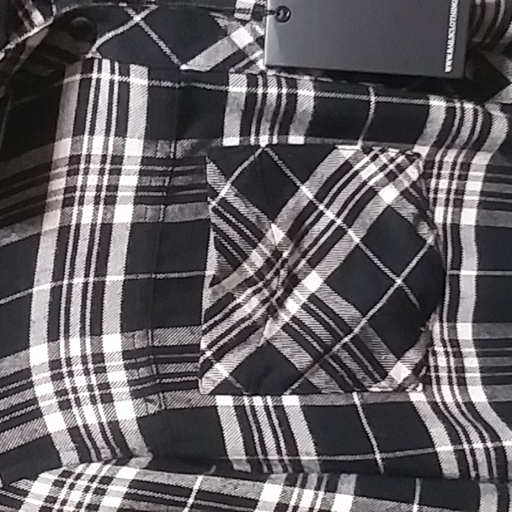 NWT Rails Leo Button down In Onyx Peach - Picture 8 of 13